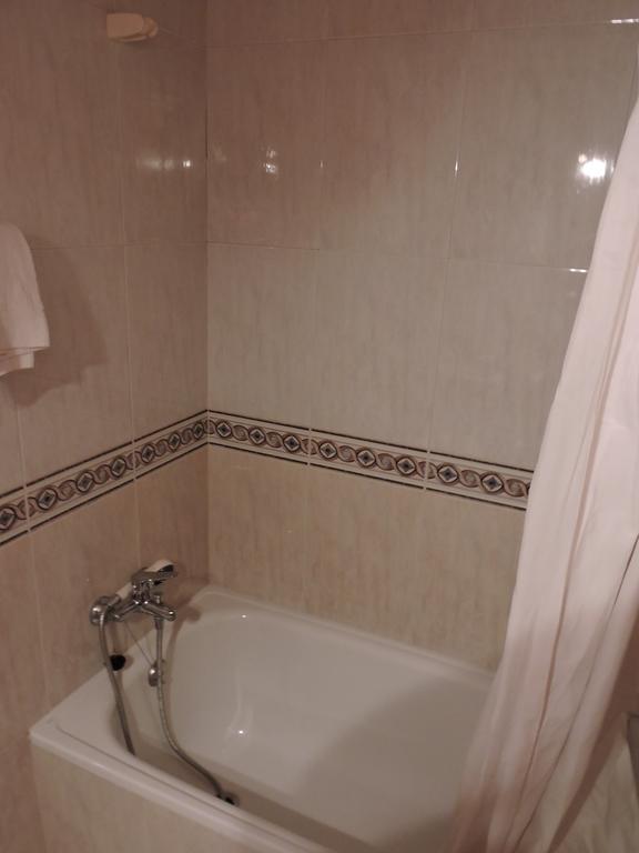 Ablanera 2 Guest House Cangas de Onis Bagian luar foto